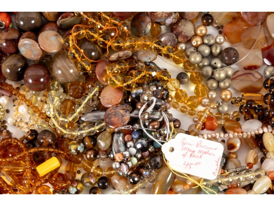 Large Lot Of Orange Brown Tone Beads & Necklaces, Etc