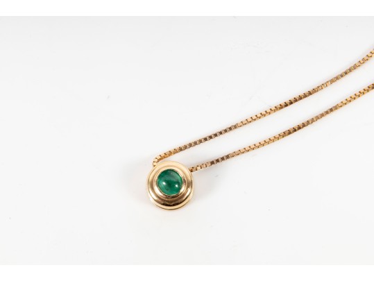 14k Yellow Gold Emerald Pendant Necklace