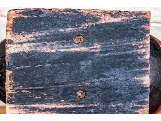 Semi-antique Indian / Indonesian Pair Of Carved And Painted Mandarin Ducks