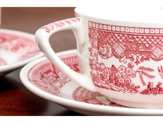 17 Piece Set Of Royal China 