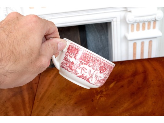 17 Piece Set Of Royal China 