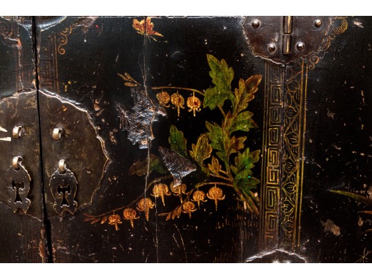 Semi-antique Asian Lacquered Wooden Altar Table / Console 