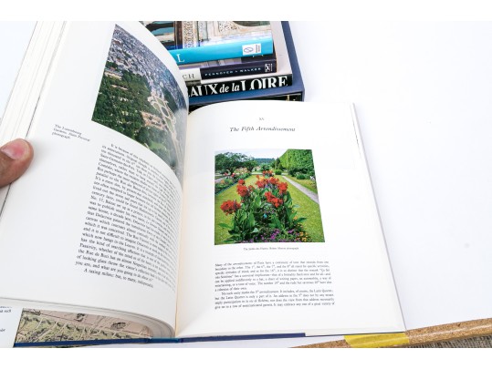 Collection Of Six Books On Architecture