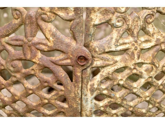 Very Decorative Pair Of Vintage Cast Iron Planters