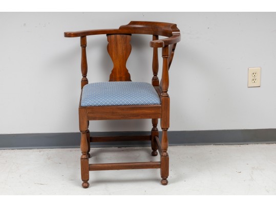 20th Century Georgian Corner Chair