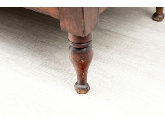 Antique Federal Chest Of Drawers