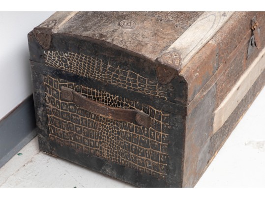Vintage Wood Faux Gator Skin Chest/Trunk