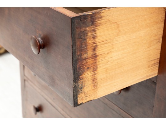Antique Federal Chest Of Drawers