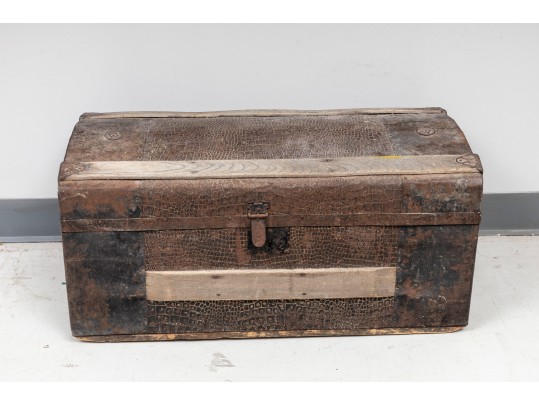 Vintage Wood Faux Gator Skin Chest/Trunk