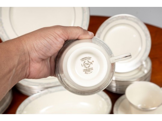 Lenox Cosmopolitan Collection Charleston China Set