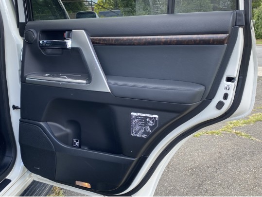 2015 Toyota Land Cruiser, 8 Cylinder, 90K Miles, Estate Vehicle 