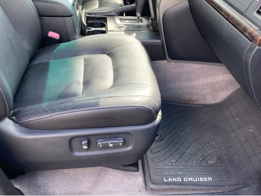 2015 Toyota Land Cruiser, 8 Cylinder, 90K Miles, Estate Vehicle 