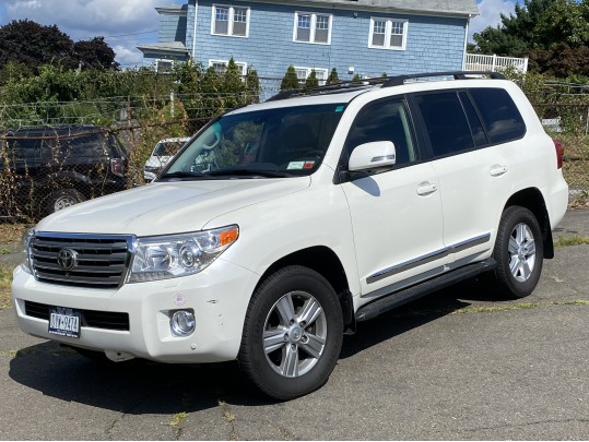 2015 Toyota Land Cruiser, 8 Cylinder, 90K Miles, Estate Vehicle 