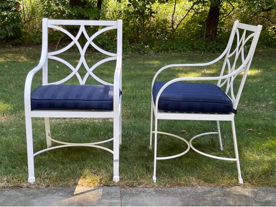 McKinnon And Harris Outdoor Dining Set