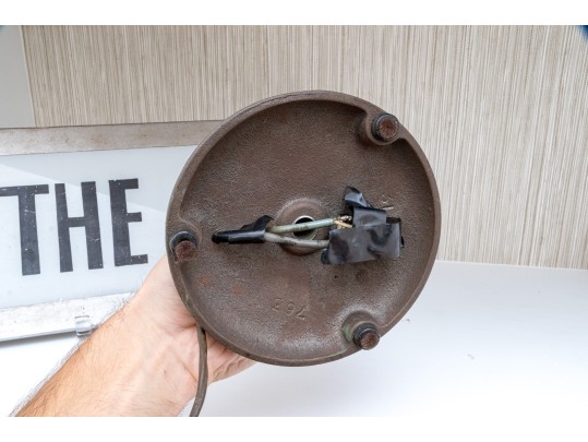 Quality Vintage And Antique Collection Of Radio Themed Decor