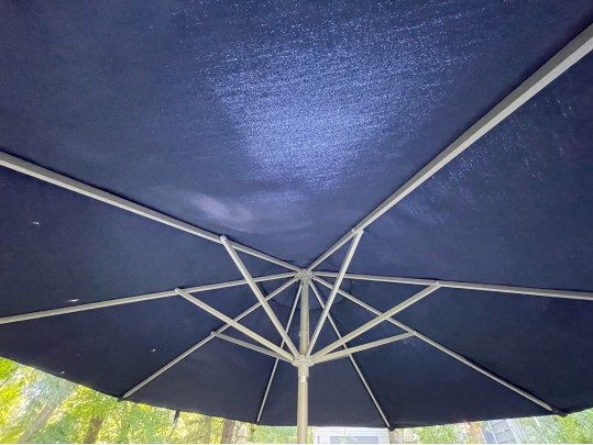 McKinnon And Harris Outdoor Dining Set