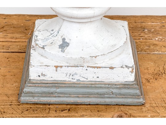 Farmhouse Chic Painted Baluster Table Lamp