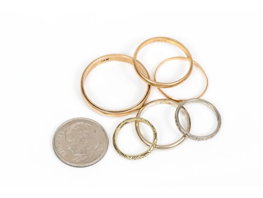 14k Gold Lot Of Assorted Scrap Band Rings, Assorted Sizes, 5.5 Gross Dwt