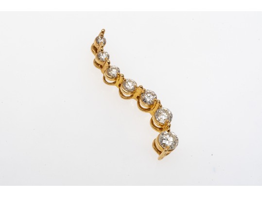 14K Serpentine Graduated Diamond Pendant