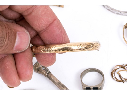 Lot Of Gold Filled Assorted Vintage Jewelry Pieces