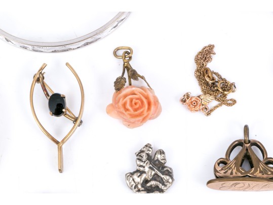 Lot Of Gold Filled Assorted Vintage Jewelry Pieces