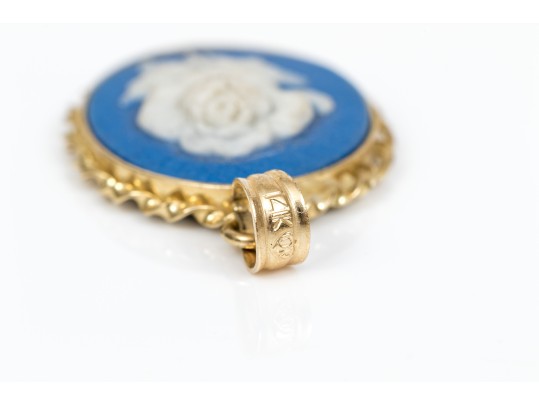 14k Yellow Gold Retro Blue Wedgewood Style Rose Motif Pendant, See Note