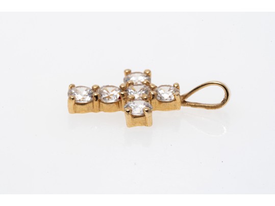 14k Yellow Gold Pretty Round Brilliant Cut CZ Set Cross