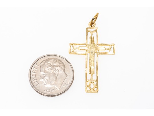 14k Yellow Gold Striking Pierced Cross, Diamond Cut