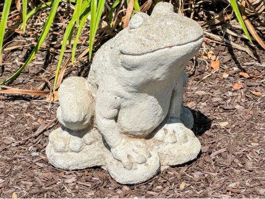 Cast Stone Frog Garden Statue