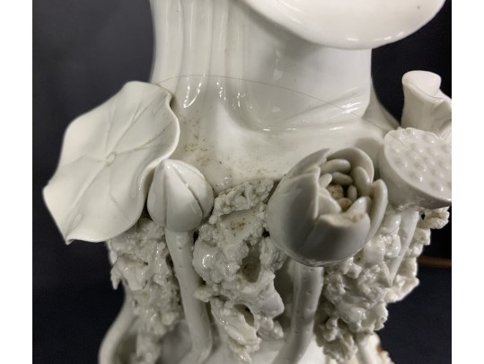 Unusual Vintage Signed Chinese Porcelain Guanyin Blanc De Chine Figure Mounted As A Lamp