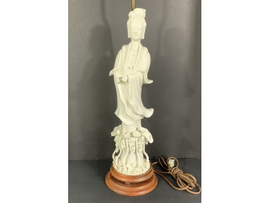 Unusual Vintage Signed Chinese Porcelain Guanyin Blanc De Chine Figure Mounted As A Lamp