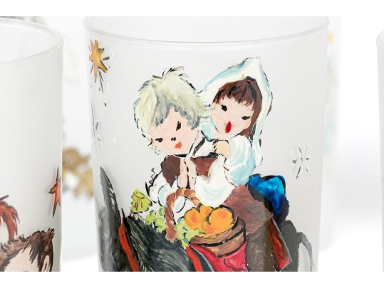 Set Of 10 Vintage Paint Decorated Christmas Theme Glasses