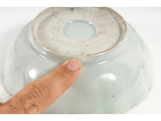 19th Century Japanese Kutani-Ware Plates & Bowl