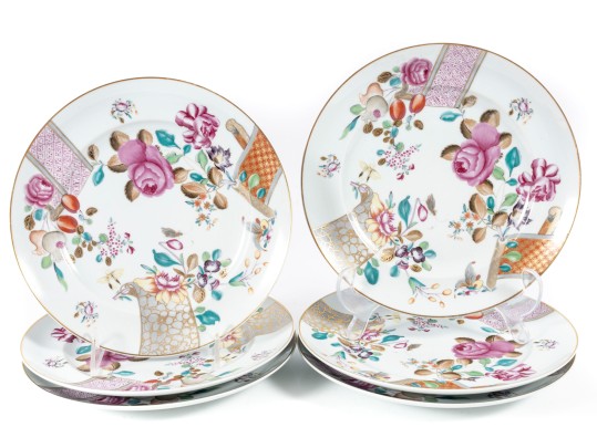 Six Vintage Mottahedeh Vista Alegre Floral Plates