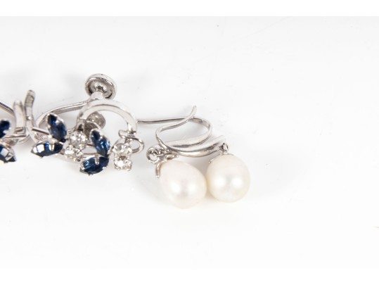Assorted Earring Pairs  (Sterling Silver / Pearl)