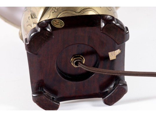 Late 20th Century Oriental Brass Dragon Table/desk Lamp