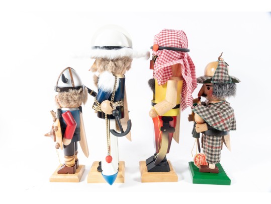 Steinbach Volkskunst Germany Nutcrackers