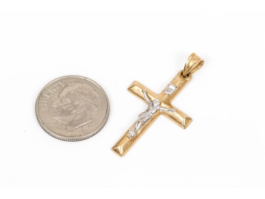 14k Yellow Gold Crucifix Pendant
