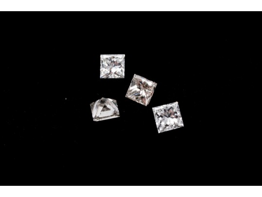Loose Stones: 4 Princess Cut Diamonds, 0.84 TCW