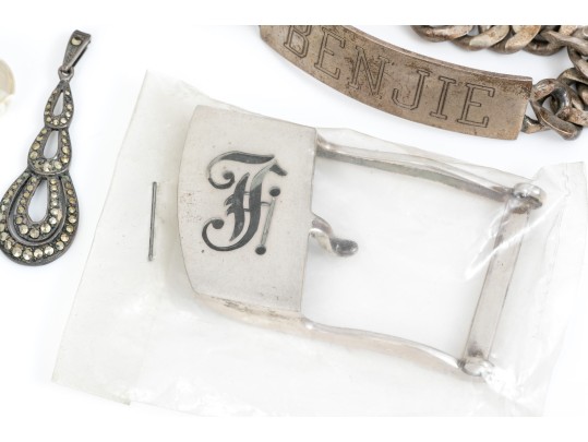 Lot Of Gold Filled, 800 Silver And Sterling Silver Jewelry