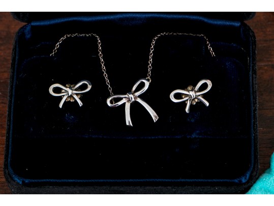 Tiffany & Co. Sterling Silver Bow Jewelry Suite