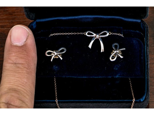 Tiffany & Co. Sterling Silver Bow Jewelry Suite