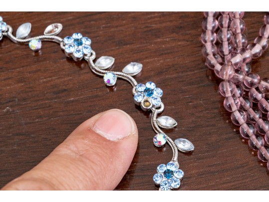 Lovely Costume Group