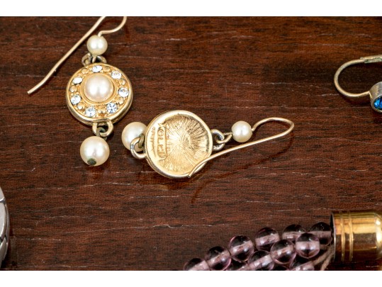 Lovely Costume Group