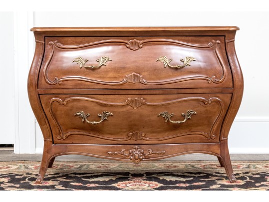 Vintage Pair Of Henredon Louis XV Style Bombe Bedside Chests