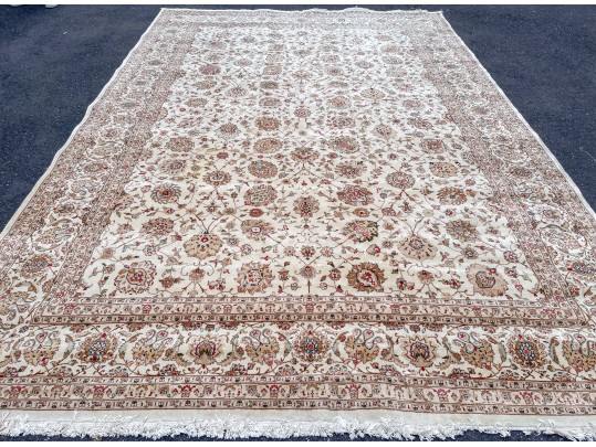 Hand Knotted Wool Kashan Carpet, 14'-7