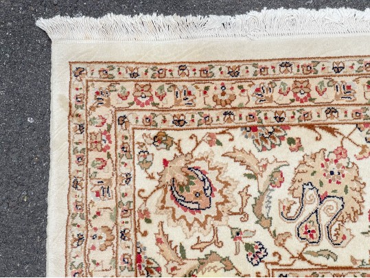 Hand Knotted Wool Kashan Carpet, 14'-7