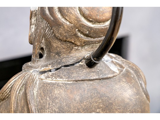 Decorative Gilt Finished Ceramic Guanyin Form Table Lamp