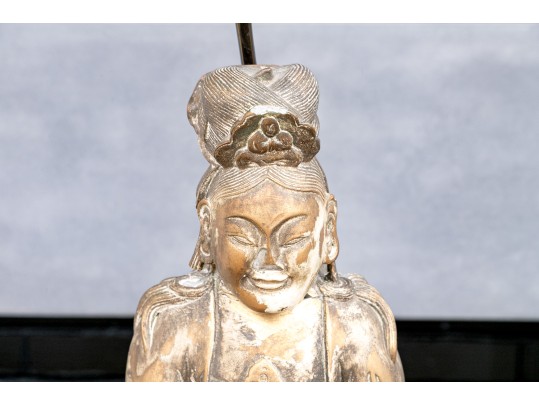Decorative Gilt Finished Ceramic Guanyin Form Table Lamp