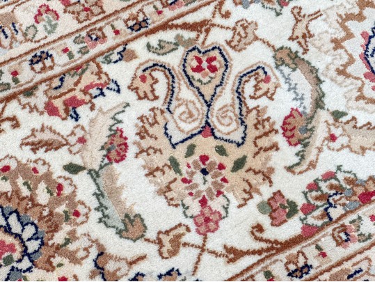 Hand Knotted Wool Kashan Carpet, 14'-7